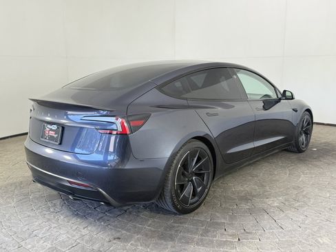 Used 2024 Tesla Model 3 Performance AWD/4WD image 9