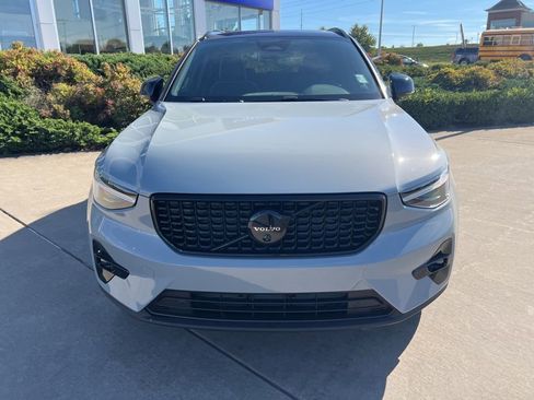 New 2026 Volvo XC40 B5 Ultra w/ Protection Package Premier AWD/4WD image 9