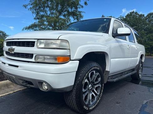 Used 2006 Chevrolet Suburban Z71 w/ Z71 Preferred Equipment Group image 7