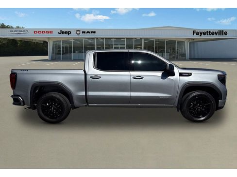 Used 2025 GMC Sierra 1500 Elevation image 2