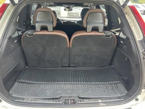 Used 2024 Volvo XC90 B6 Ultimate w/ Protection Package Premier AWD/4WD image 10