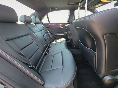 Used 2014 Mercedes-Benz E 350 4MATIC Sedan image 14