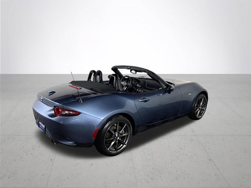 Used 2016 MAZDA MX-5 Miata Grand Touring RWD image 6