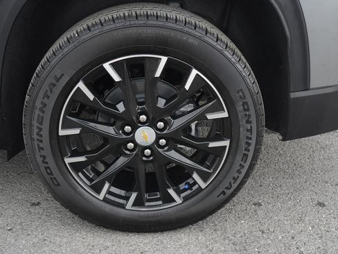 New 2026 Chevrolet Traverse LT w/ Sun and Wheel Package image 11