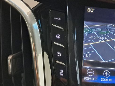 Used 2018 Cadillac Escalade ESV Luxury image 20