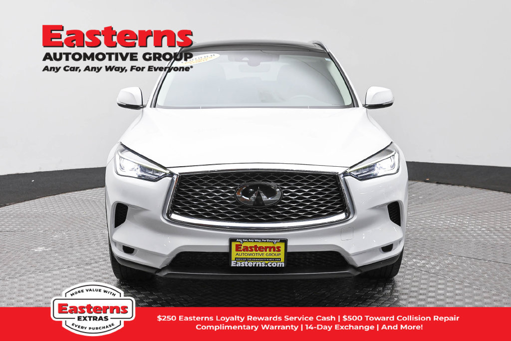 Used 2023 INFINITI QX50 Luxe AWD/4WD image 3