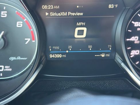 Used 2018 Alfa Romeo Stelvio AWD image 19