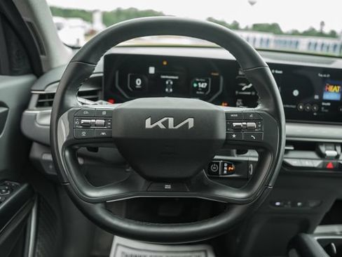 Used 2026 Kia EV9 Light RWD image 31