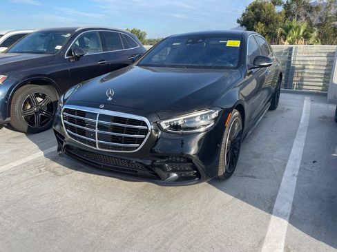 Certified 2022 Mercedes-Benz S 500 4MATIC image 3