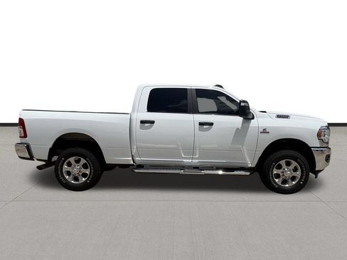 Used 2023 RAM 2500 Big Horn w/ Level 1 Equipment Group AWD/4WD image 4