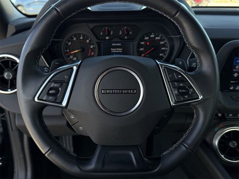 Used 2023 Chevrolet Camaro LT w/ Technology Package image 12