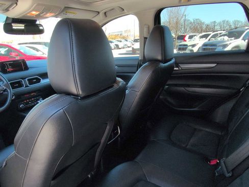 Used 2019 MAZDA CX-5 Touring image 19