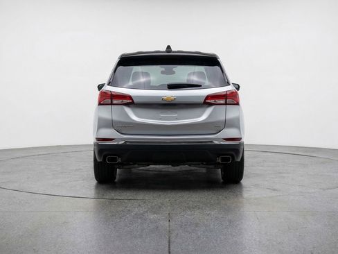 Used 2025 Chevrolet Equinox LT FWD image 7