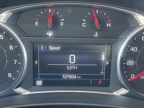 Used 2018 GMC Terrain SLE w/ Driver Convenience Package FWD image 12