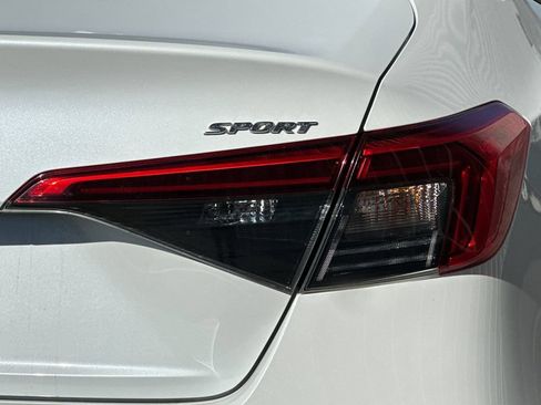Used 2022 Honda Civic Sport image 25