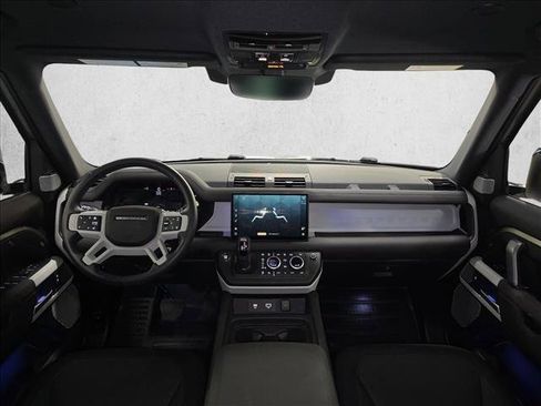 Used 2024 Land Rover Defender 130 X-Dynamic SE AWD/4WD image 9