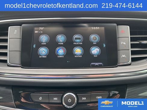Used 2018 Buick Enclave Premium FWD image 22