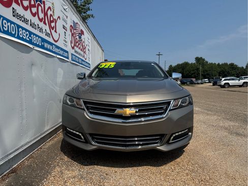 Used 2017 Chevrolet Impala Premier FWD image 5