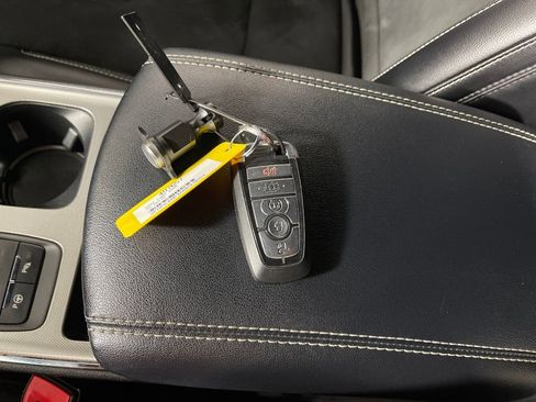 Used 2022 Ford Edge ST w/ Equipment Group 401A image 26