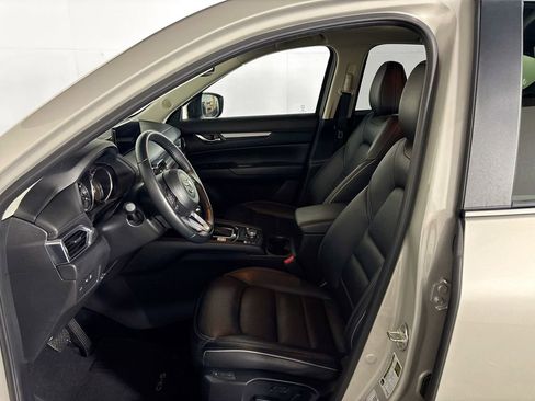 Used 2025 MAZDA CX-5 AWD 2.5 S w/ Preferred Package image 11