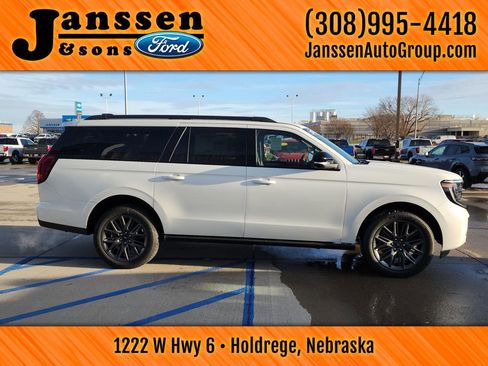 New 2025 Ford Expedition Max Platinum w/ Stealth Performance Package image 5