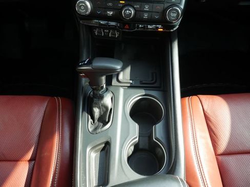 Used 2022 Dodge Durango SRT w/ Technology Group AWD/4WD image 26