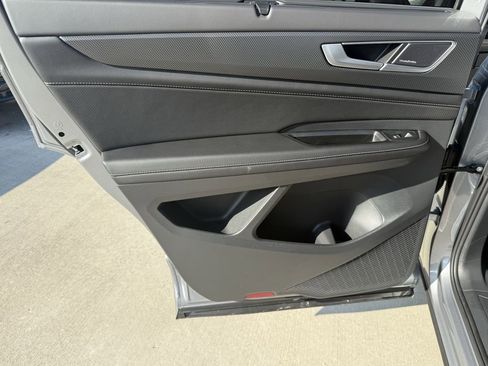 New 2026 Volkswagen Atlas Cross Sport SEL Premium R-Line image 24