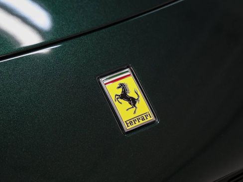 Certified 2025 Ferrari Roma Spider image 4