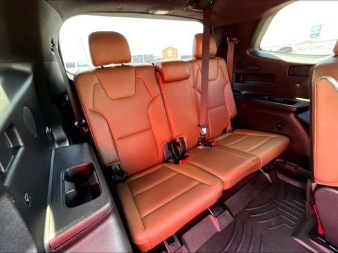 Used 2022 Kia Telluride SX w/ SX Prestige Package AWD/4WD image 25