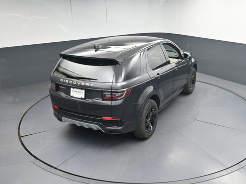 Used 2025 Land Rover Discovery Sport S image 32