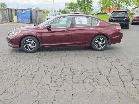 Used 2016 Honda Accord LX image 4