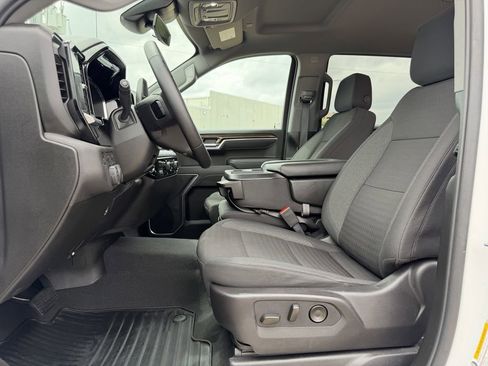 Used 2026 Chevrolet Silverado 1500 LT AWD/4WD image 27