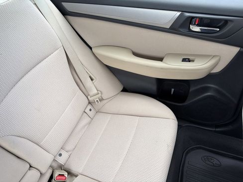 Used 2019 Subaru Outback 2.5i Premium w/ Popular Package #2 AWD/4WD image 20