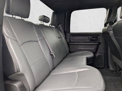 Used 2021 RAM 2500 Tradesman w/ Chrome Appearance Group RWD image 16