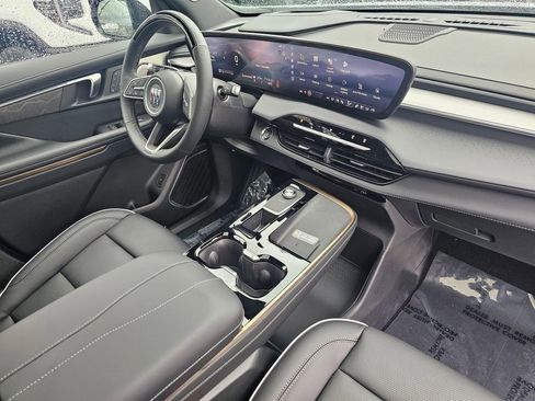 New 2026 Buick Enclave Avenir w/ Super Cruise Package image 10