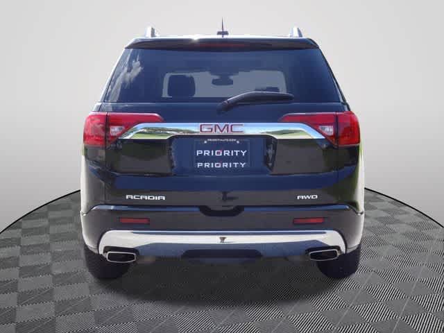 Used 2019 GMC Acadia Denali w/ Technology Package AWD/4WD image 3