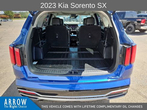 Used 2023 Kia Sorento SX AWD/4WD image 18