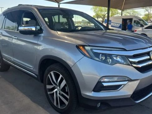 Used 2016 Honda Pilot Elite image 1