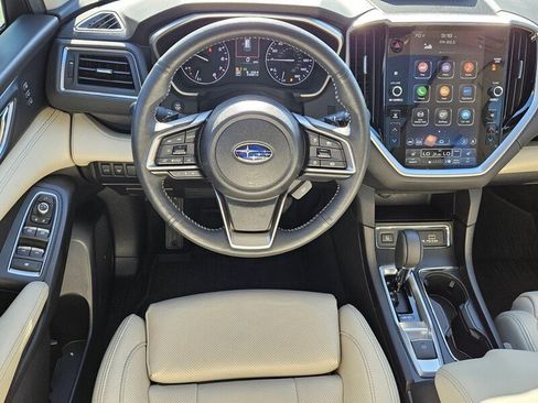 Used 2023 Subaru Ascent Limited w/ Technology Package image 7