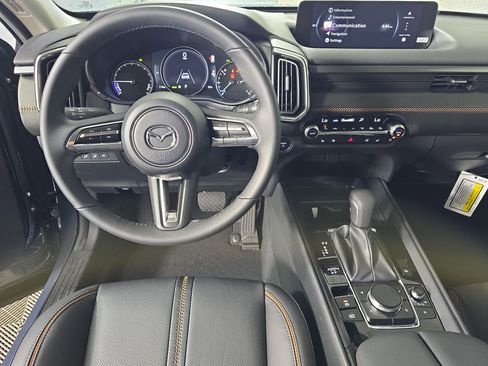 Certified 2025 MAZDA CX-50 2.5 Hybrid w/ Premium Plus Pkg image 14