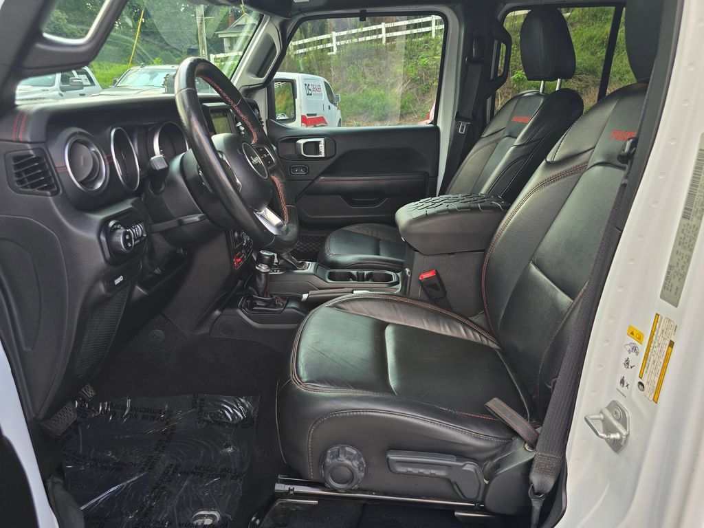 Used 2020 Jeep Gladiator Rubicon AWD/4WD image 4