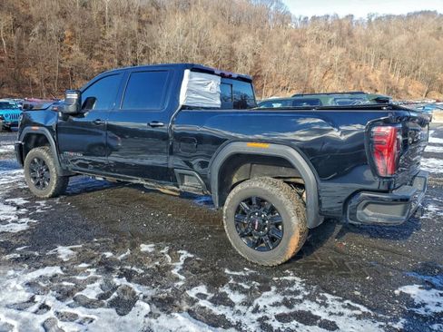 Used 2025 GMC Sierra 2500 AT4 w/ AT4 Premium Plus Package image 4
