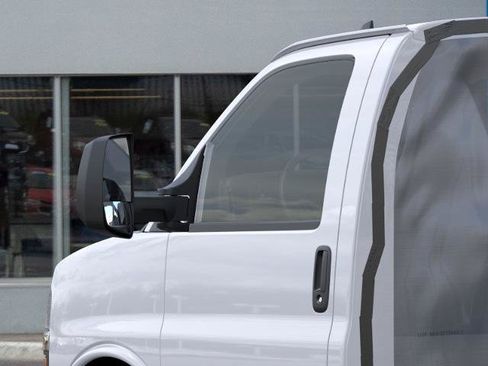 New 2026 Chevrolet Express 3500 w/ Power Convenience Package RWD image 44