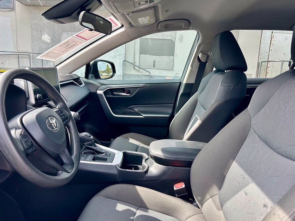 Certified 2025 Toyota RAV4 XLE FWD image 10
