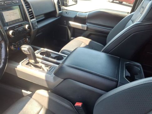 Used 2019 Ford F150 Raptor w/ Equipment Group 802A Luxury AWD/4WD image 22