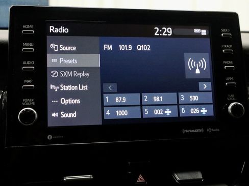 Used 2024 Toyota Camry XSE FWD image 3