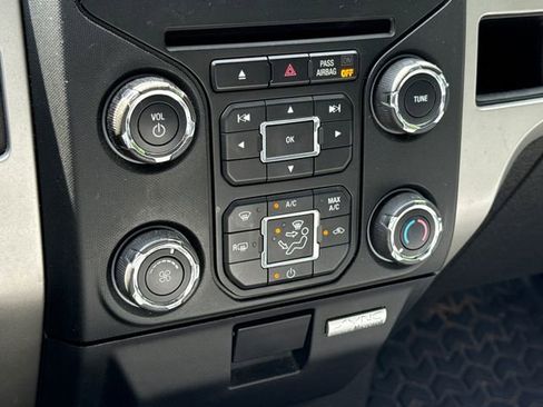 Used 2014 Ford F150 XLT w/ Equipment Group 302A Luxury RWD image 23