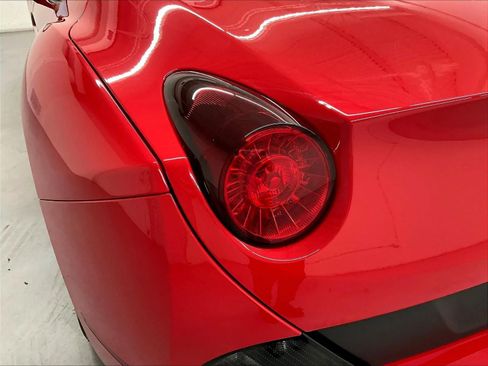Used 2013 Ferrari California RWD image 29