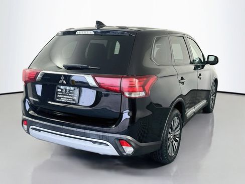 Used 2020 Mitsubishi Outlander SE AWD/4WD image 7