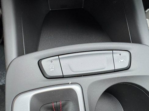 New 2026 Chevrolet Trax RS FWD image 36